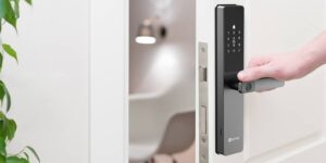 EZVIZ DL05 – Serrure Intelligente à Empreinte et Wi-Fi